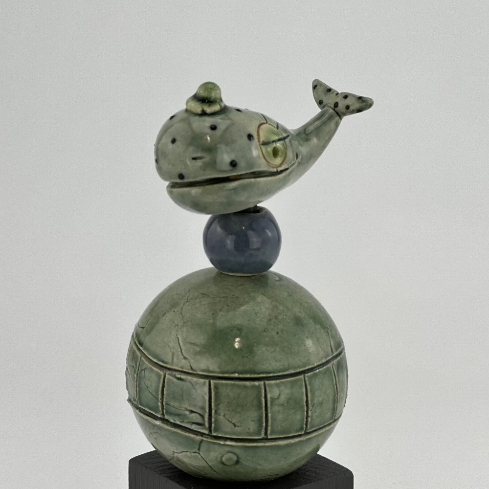 Keramisk figur / Hval / No.17