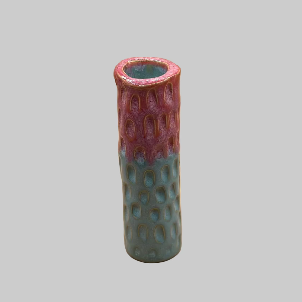 RG Ceramic / Keramik Lysestage / Vase / Rosa & Blå / Mellem.
Dekorativ keramik lysestage i moderne design.