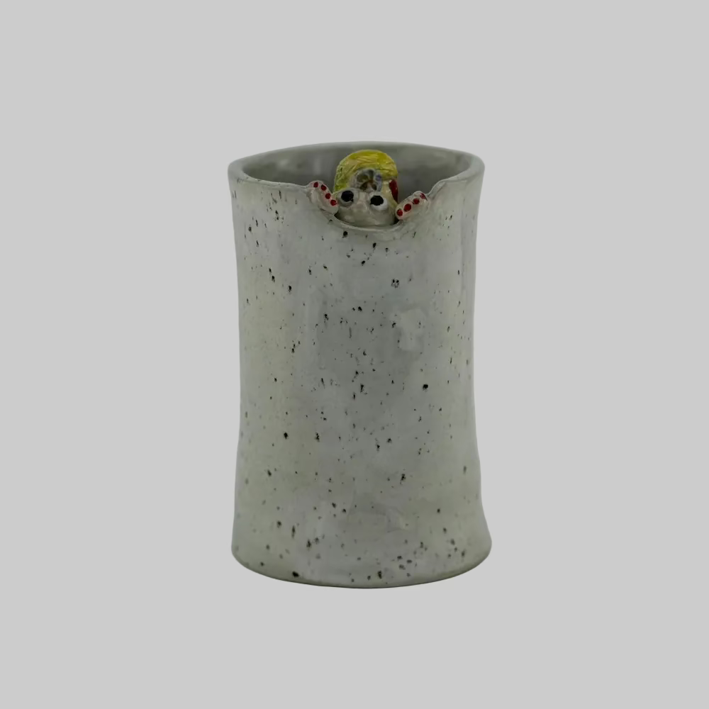 Vase / Keramik / Bitte Gitte / Keramikboblen. Håndlavet vase med Bitte Gitte – finurlig keramik fra Keramikboblen.