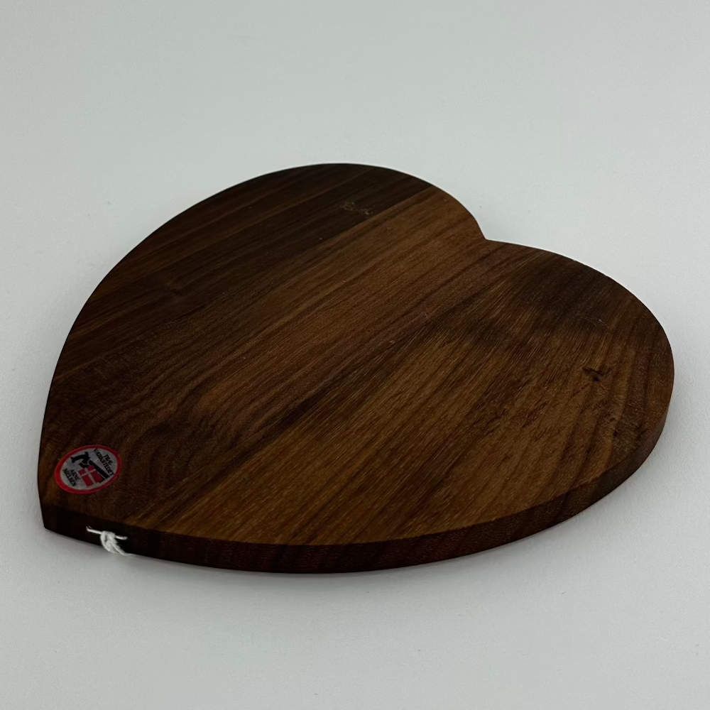 Skærebræt / Hjerte / Flere størrelser / Mørkt Træ