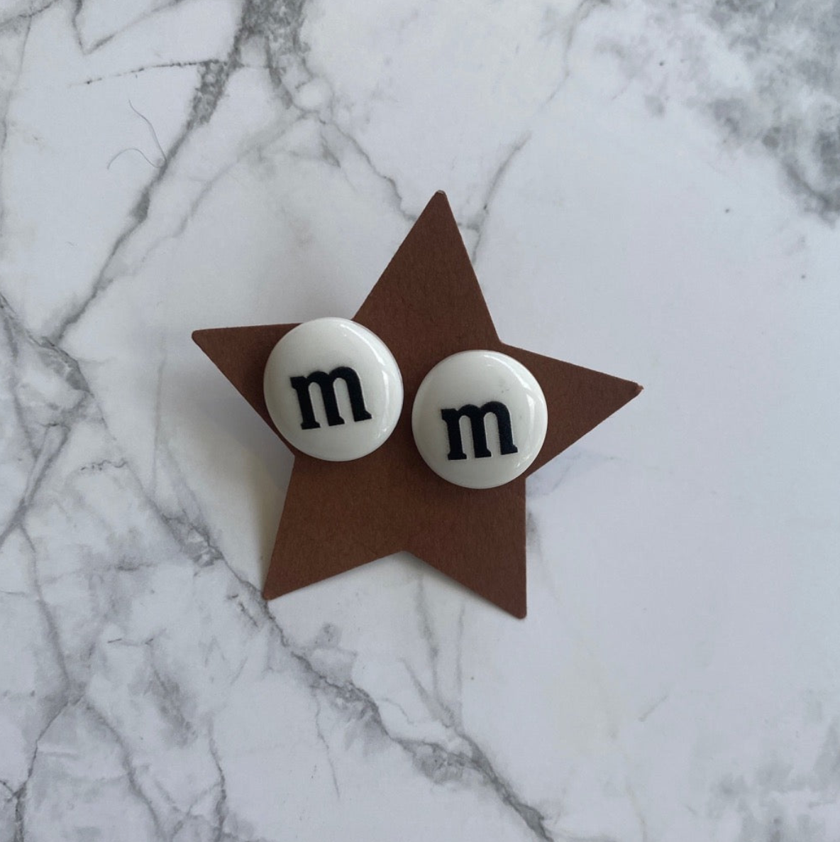 Ørestikker / M&M´s / Hvid