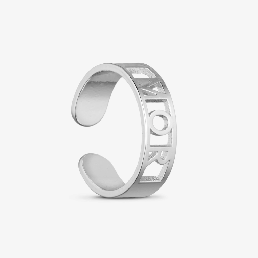 Ring / MOR / Sølvbelagt. Personlig ring med teksten MOR – stilrent smykke fra Grundled.