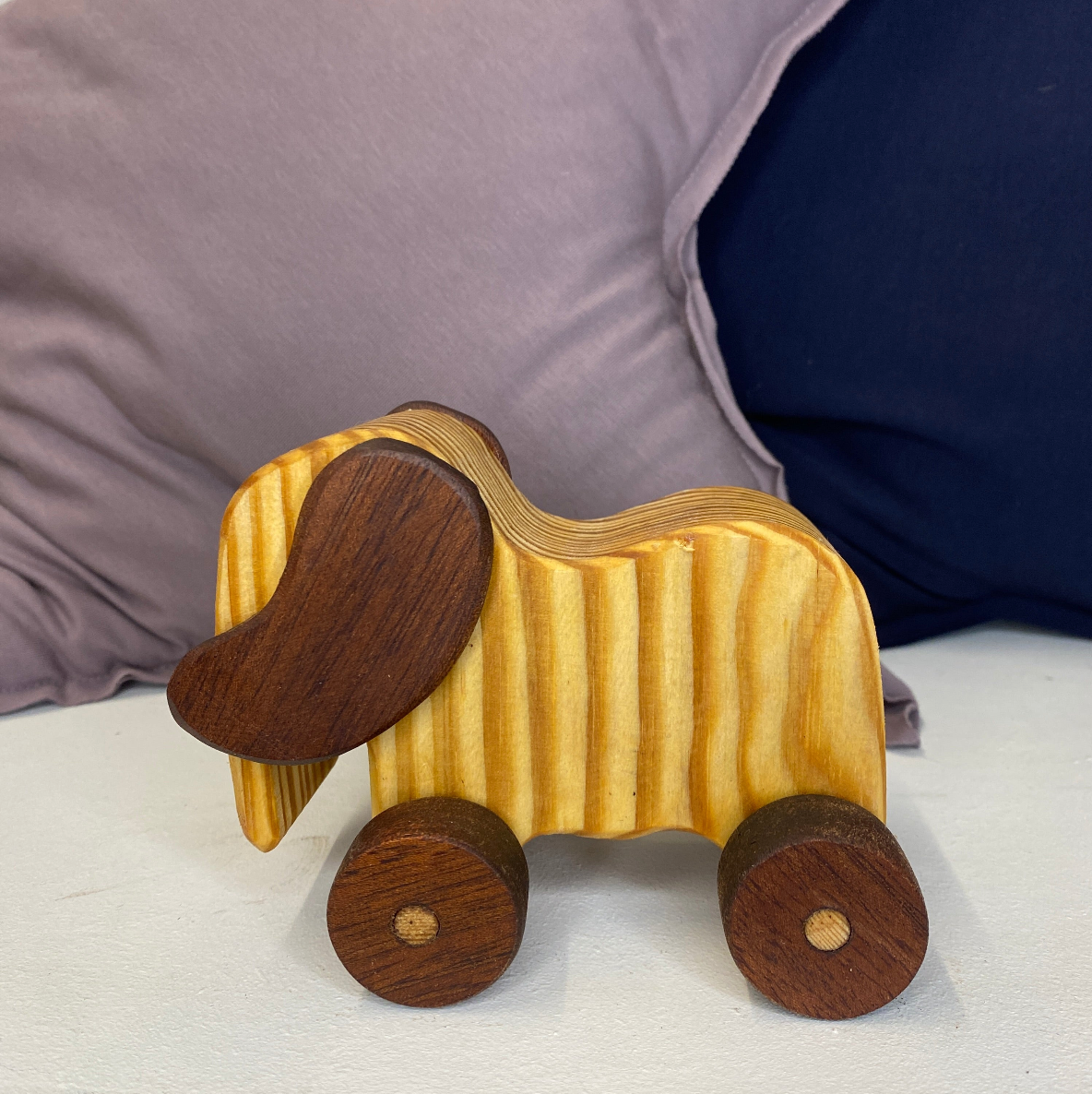 Elefant på hjul / Lille / Træ