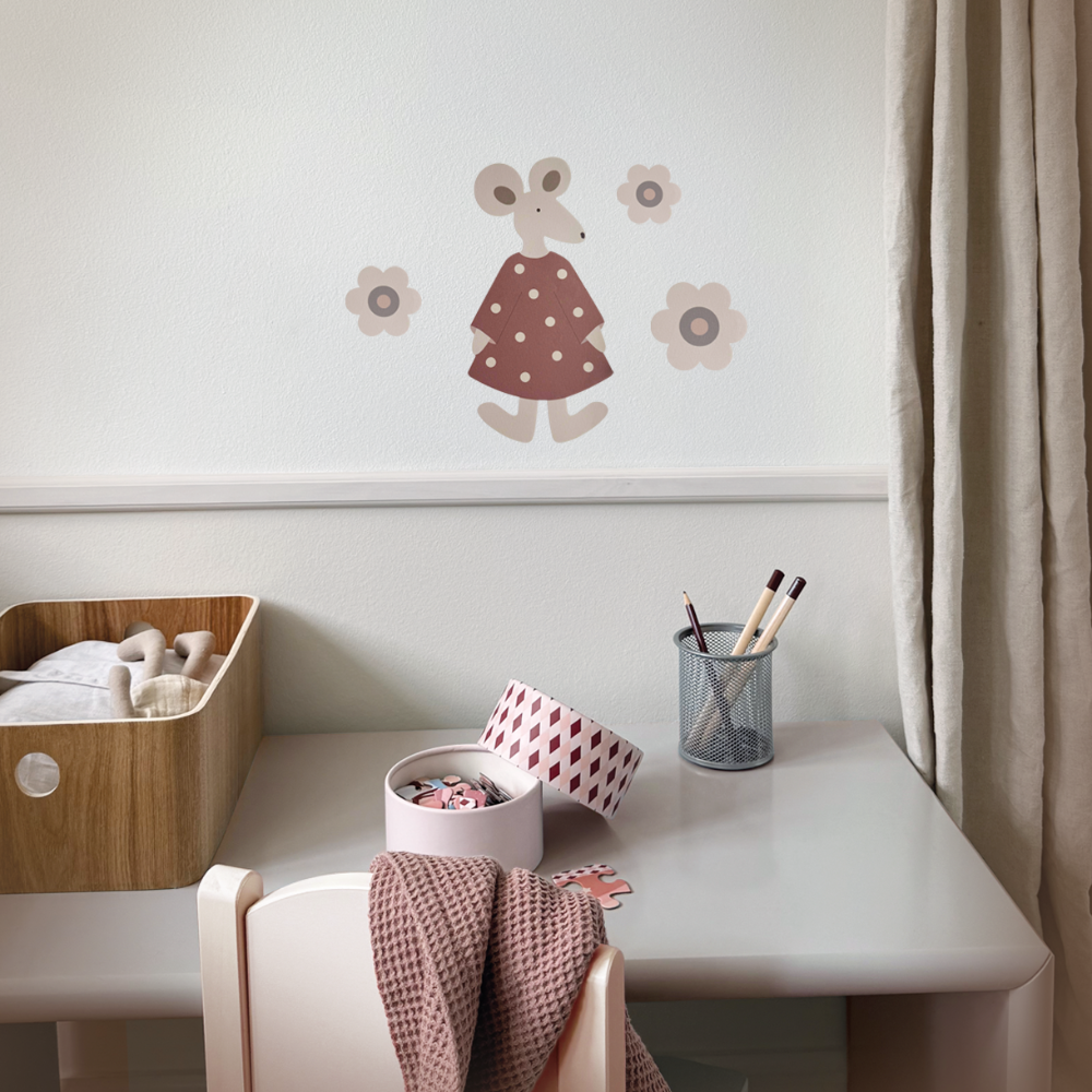 Wallsticker - Mus i kjole