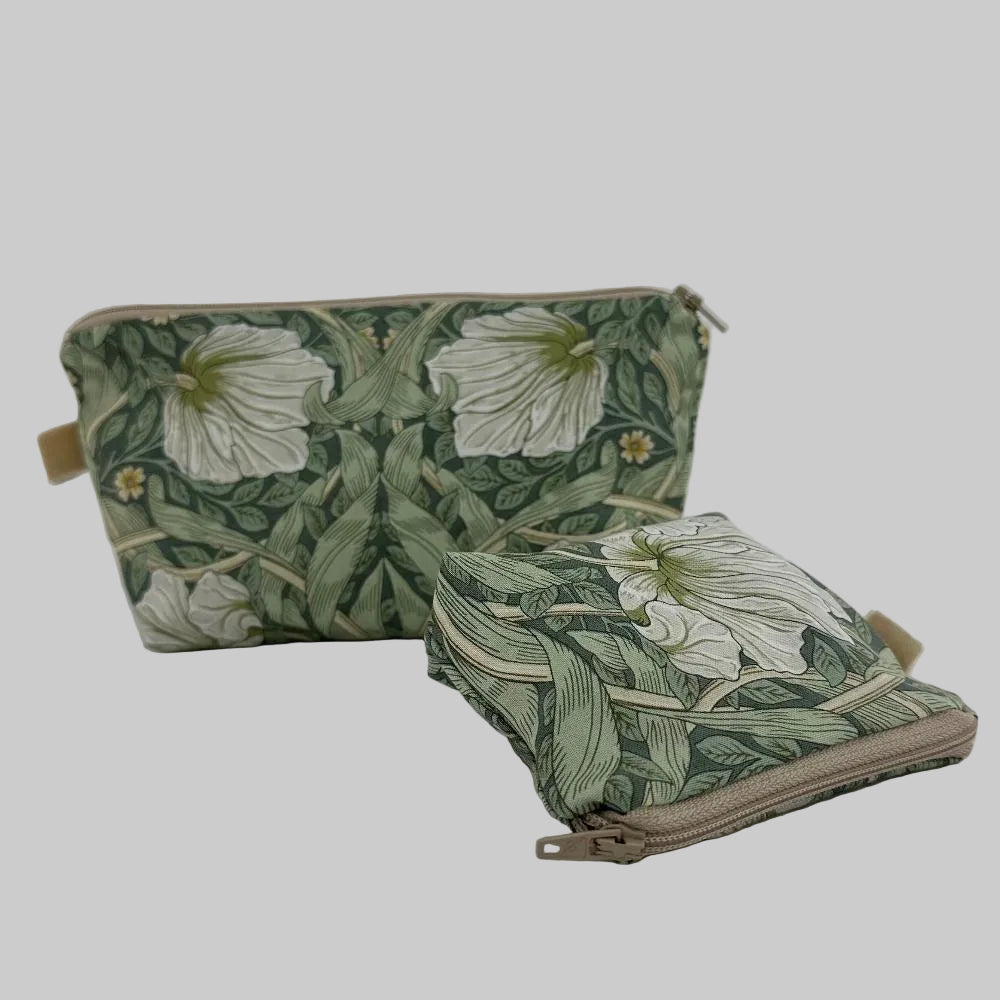 Makeuppung / Flere størrelser / Grønne Blomster