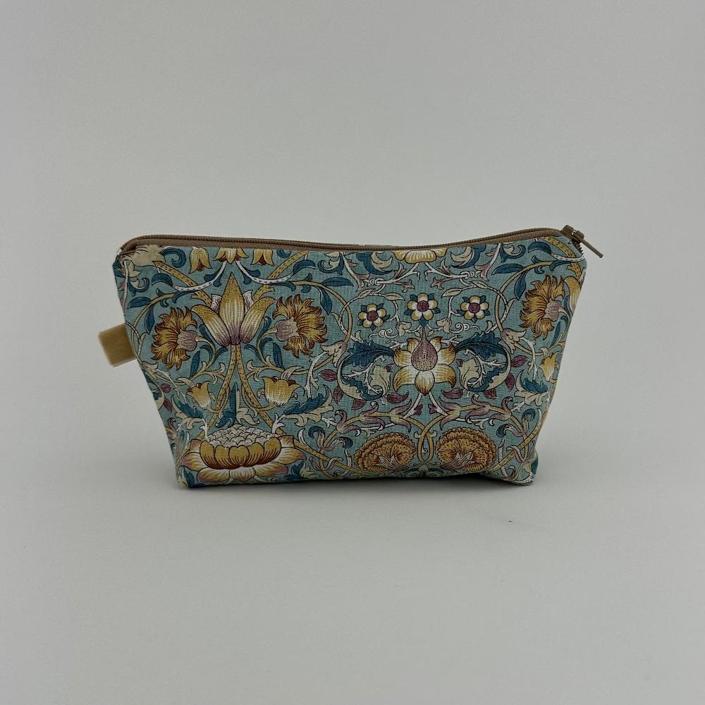 Makeuppung / Flere størrelser / Blå Blomster