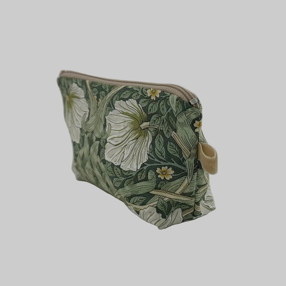 Makeuppung / Grønne Blomster / Stor