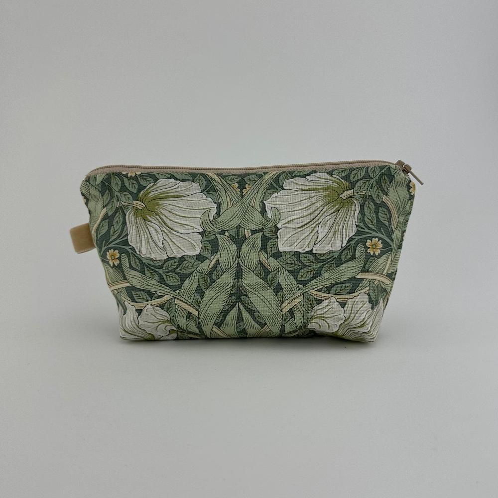 Makeuppung / Flere størrelser / Grønne Blomster