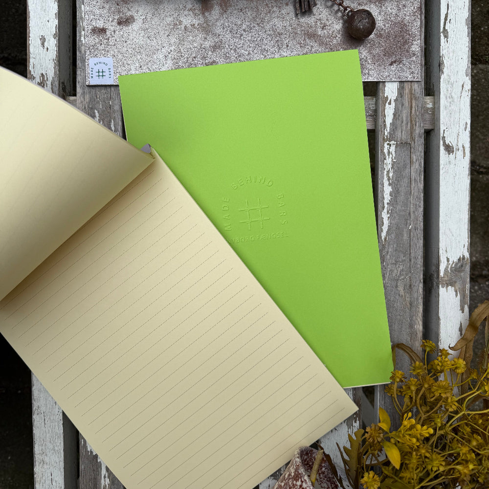 Skriveblok / A4 / Linjeret / Limegrøn