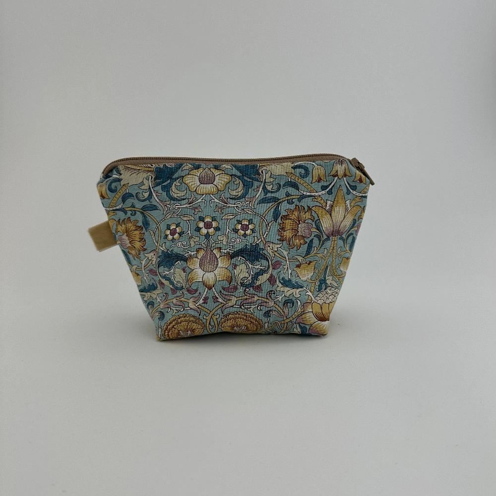 Makeuppung / Flere størrelser / Blå Blomster