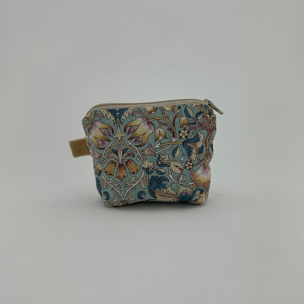 Makeuppung / Flere størrelser / Blå Blomster