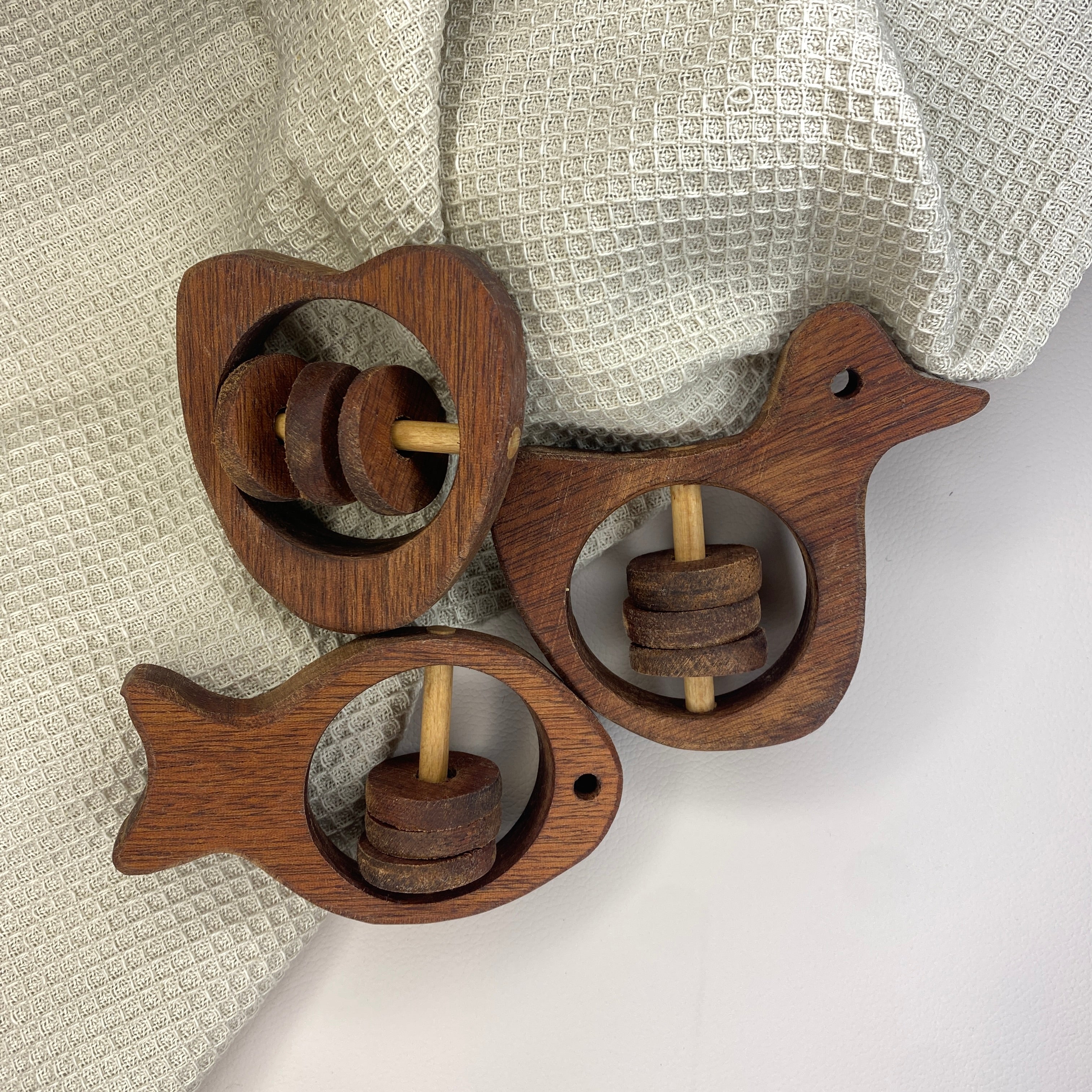 Trærangle / And / Mahogni træ