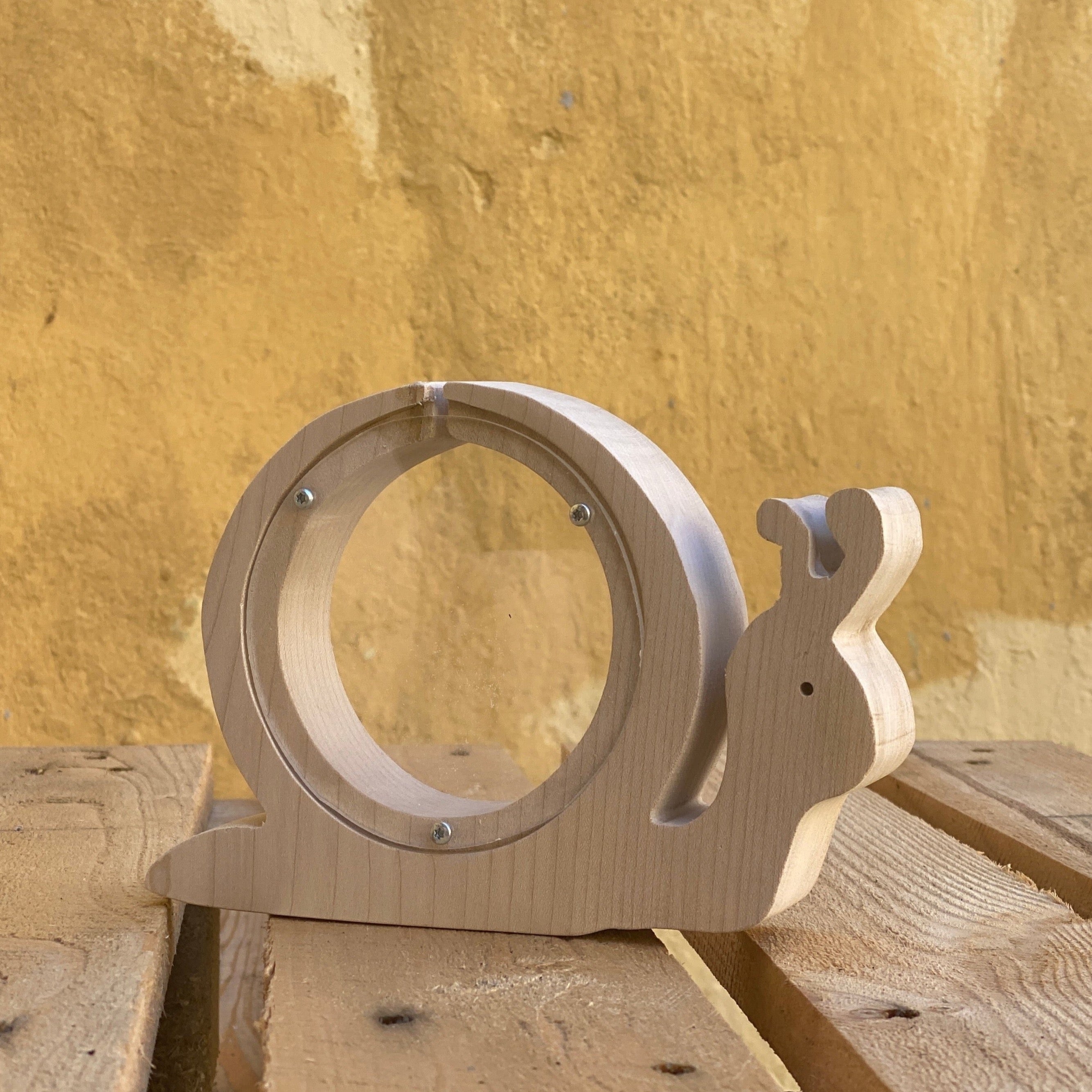 Arne Nielsen/ Træværkstedet sparebøsse - Snegl