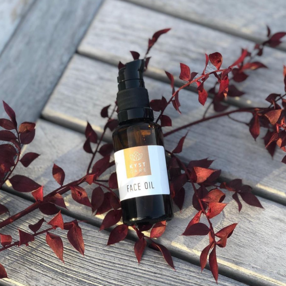 Face Oil / Multifunktionel ansigtsolie / 30 ml / KystCare. Face oil til hud, hår og skæg – multifunktionel olie fra Kyst Care.