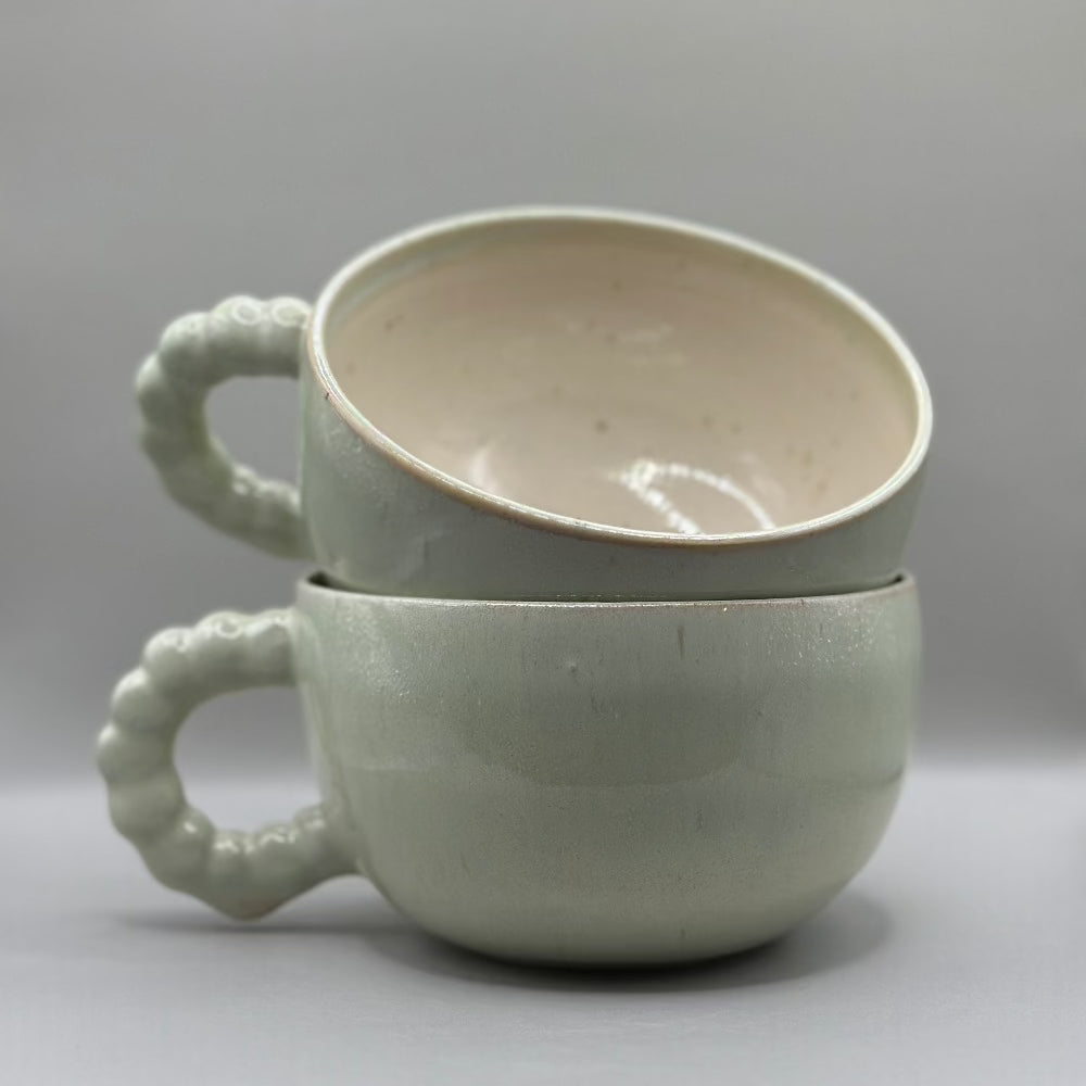 Krus / Keramik / Lys Mintgrøn. - Krus i keramik sammen.