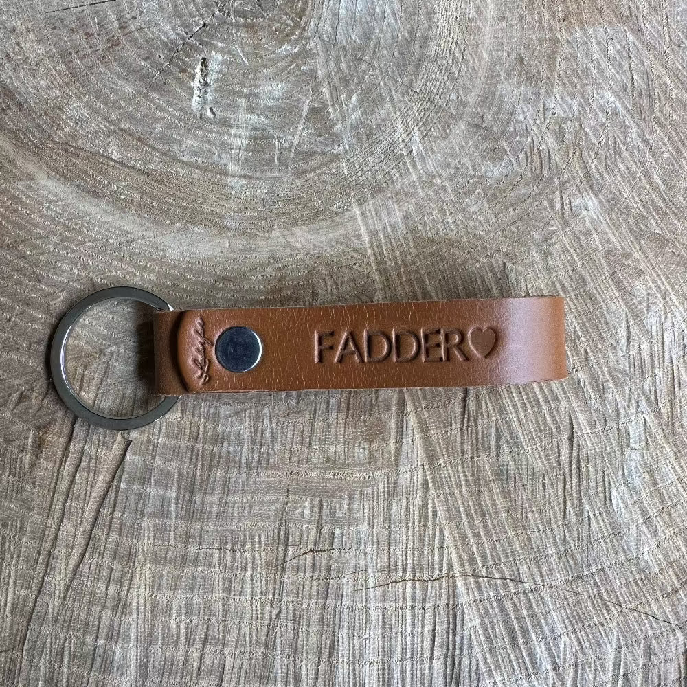 Nøglering / Fadder med hjerte / Brun læder
