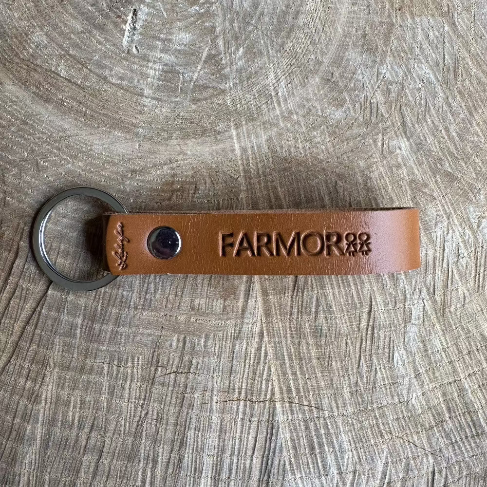 Nøglering / Farmor med figur / Brun læder