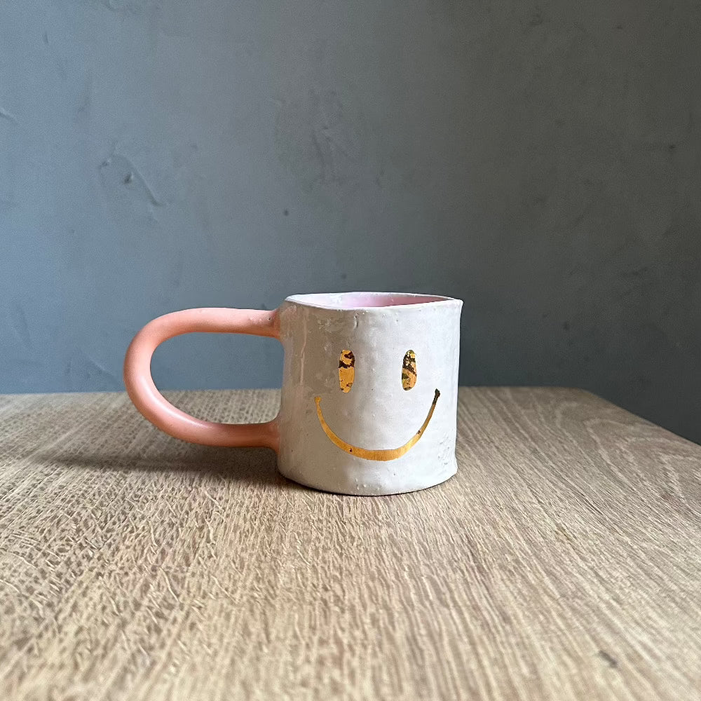 Krus / Med hank / Lyserød smiley