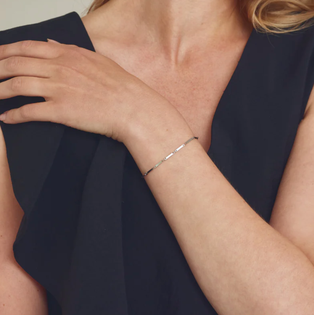Jewelry by Grundled / Armbånd / York / Forsølvet.
Sølvbelagt York armbånd fra Jewelry by Grundled.