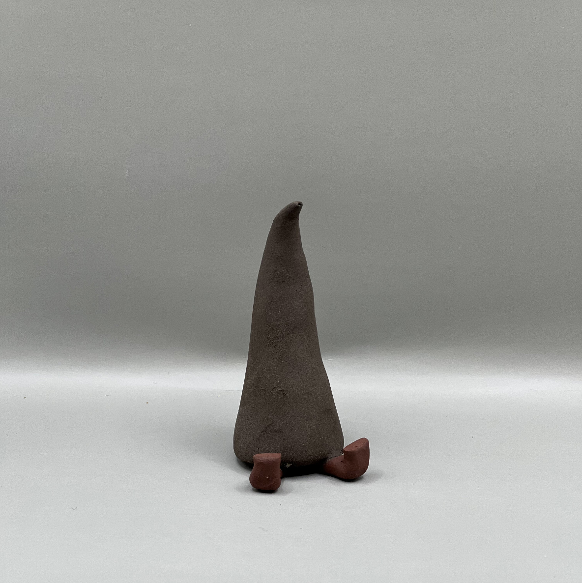 Nissehue / Lille / Keramik / Sort